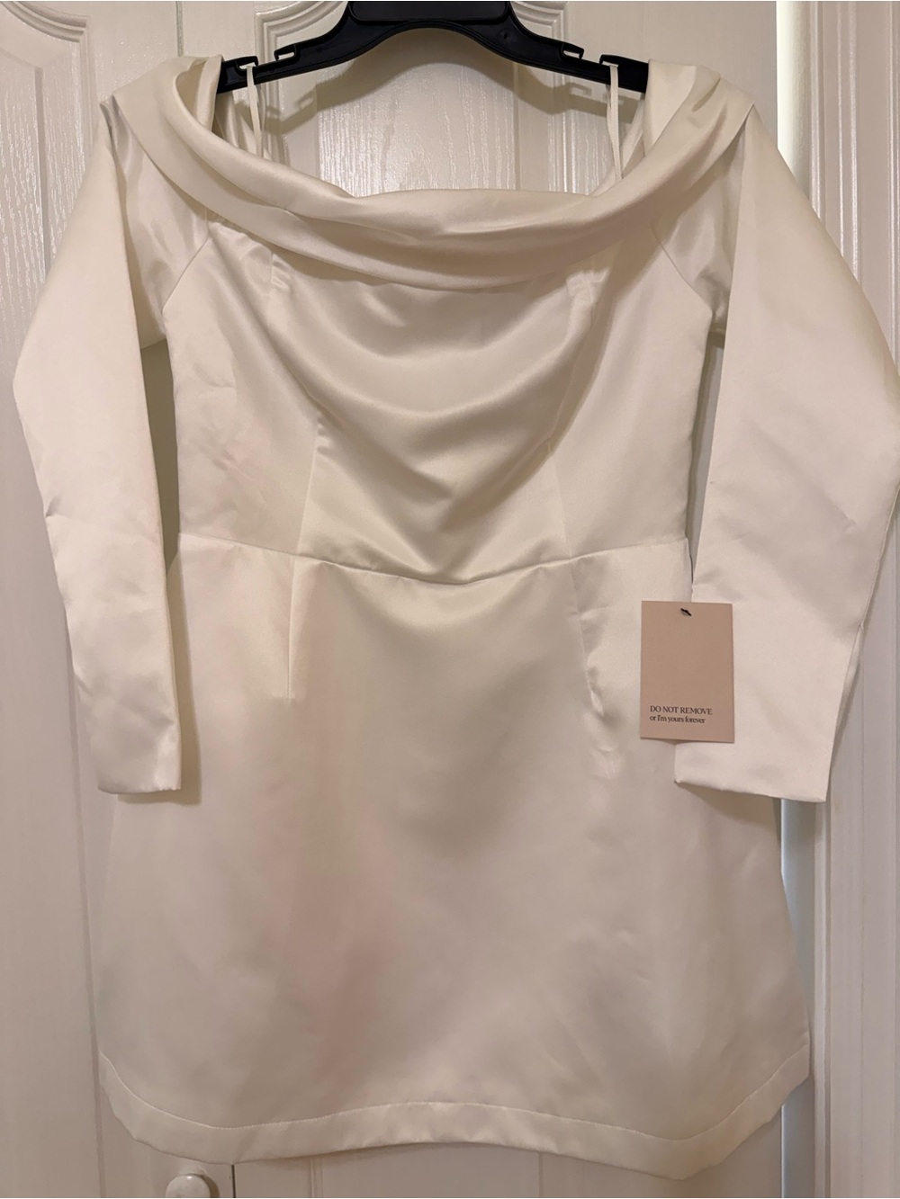 Off-Shoulder White Mini Dress - Picture 3 of 8